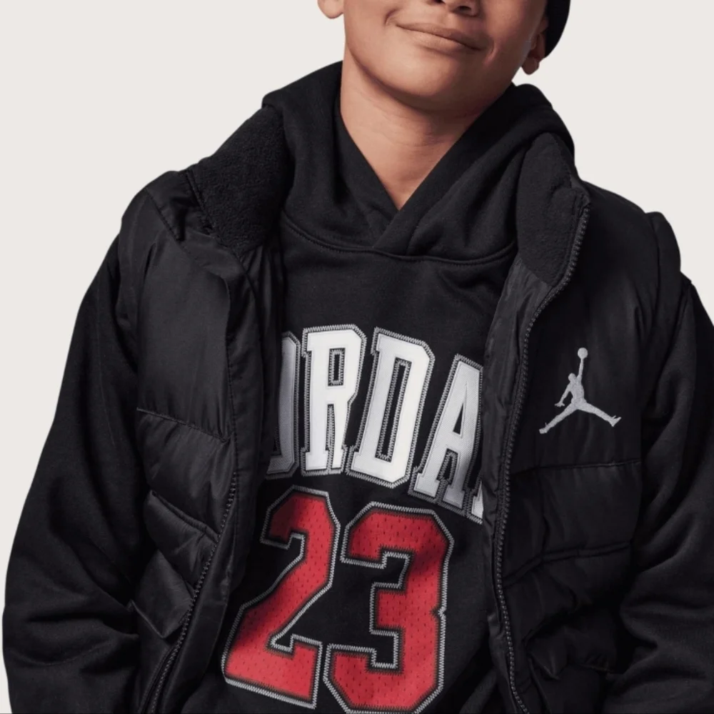NWT Jordan Big Kids Black Fleece Pullover Hoodie Size Medium